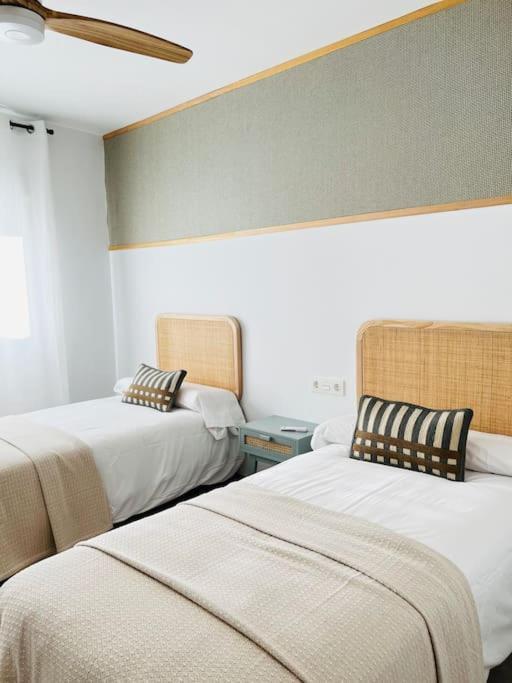 Villa Axarquia Paraiso 88 Sinese Design Homes 维努埃拉 外观 照片